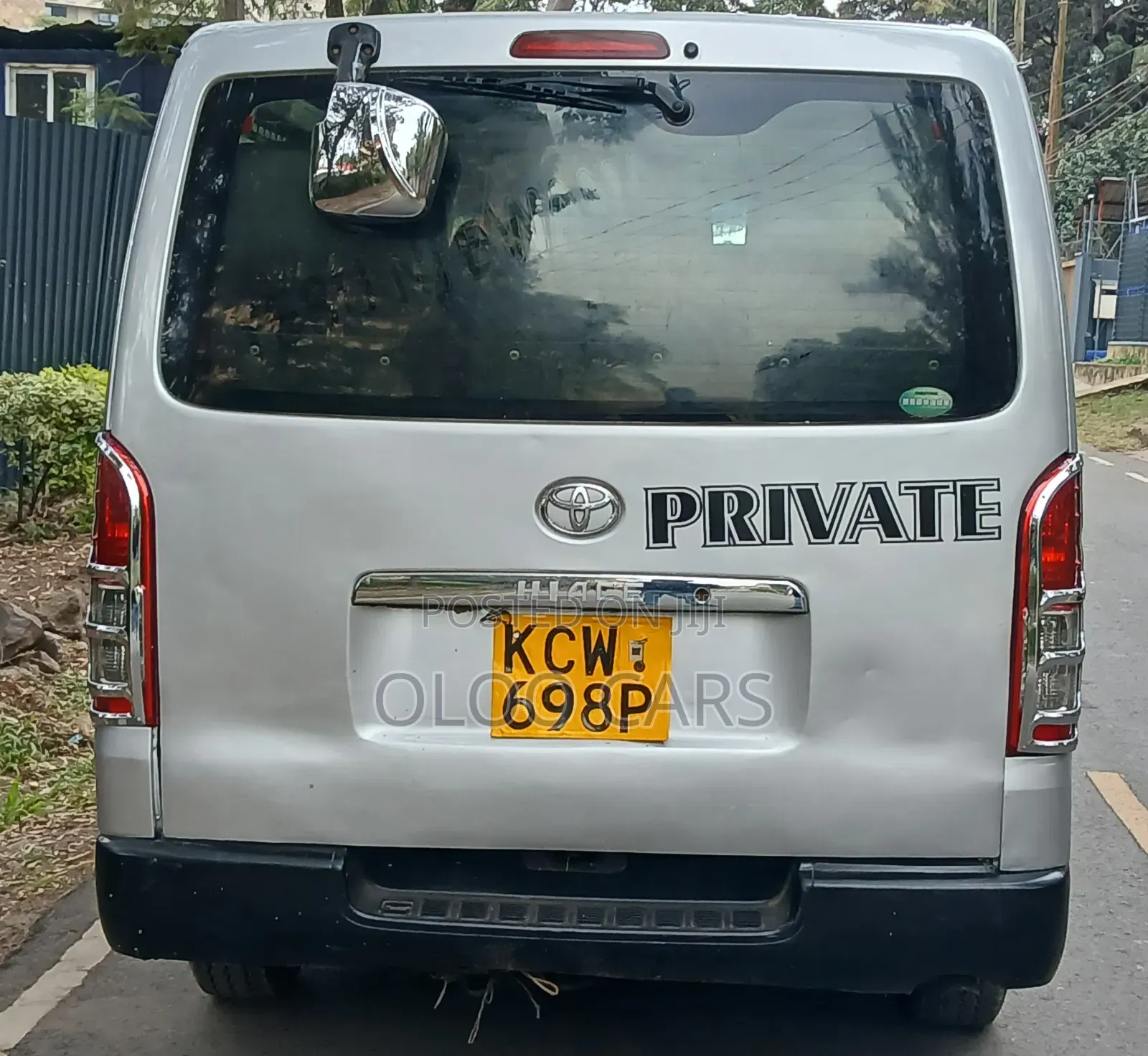 Toyota HiAce 2012 Silver
