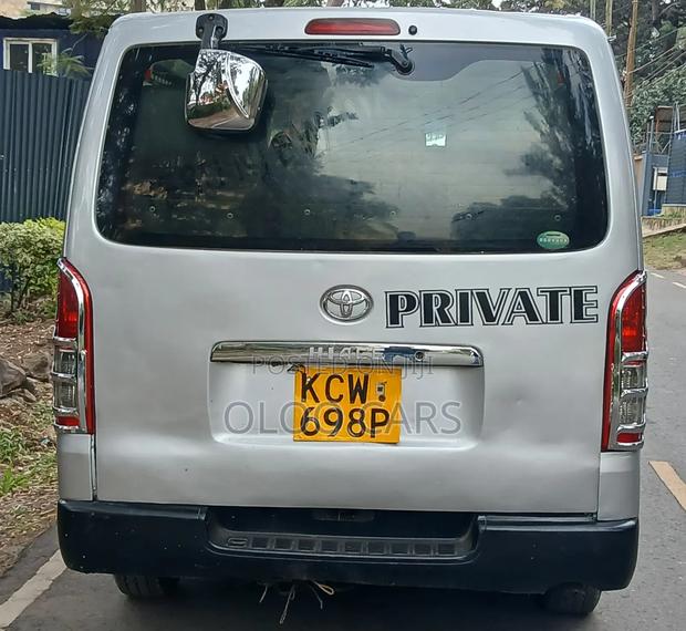 Toyota HiAce 2012 Silver - thumbnail 8