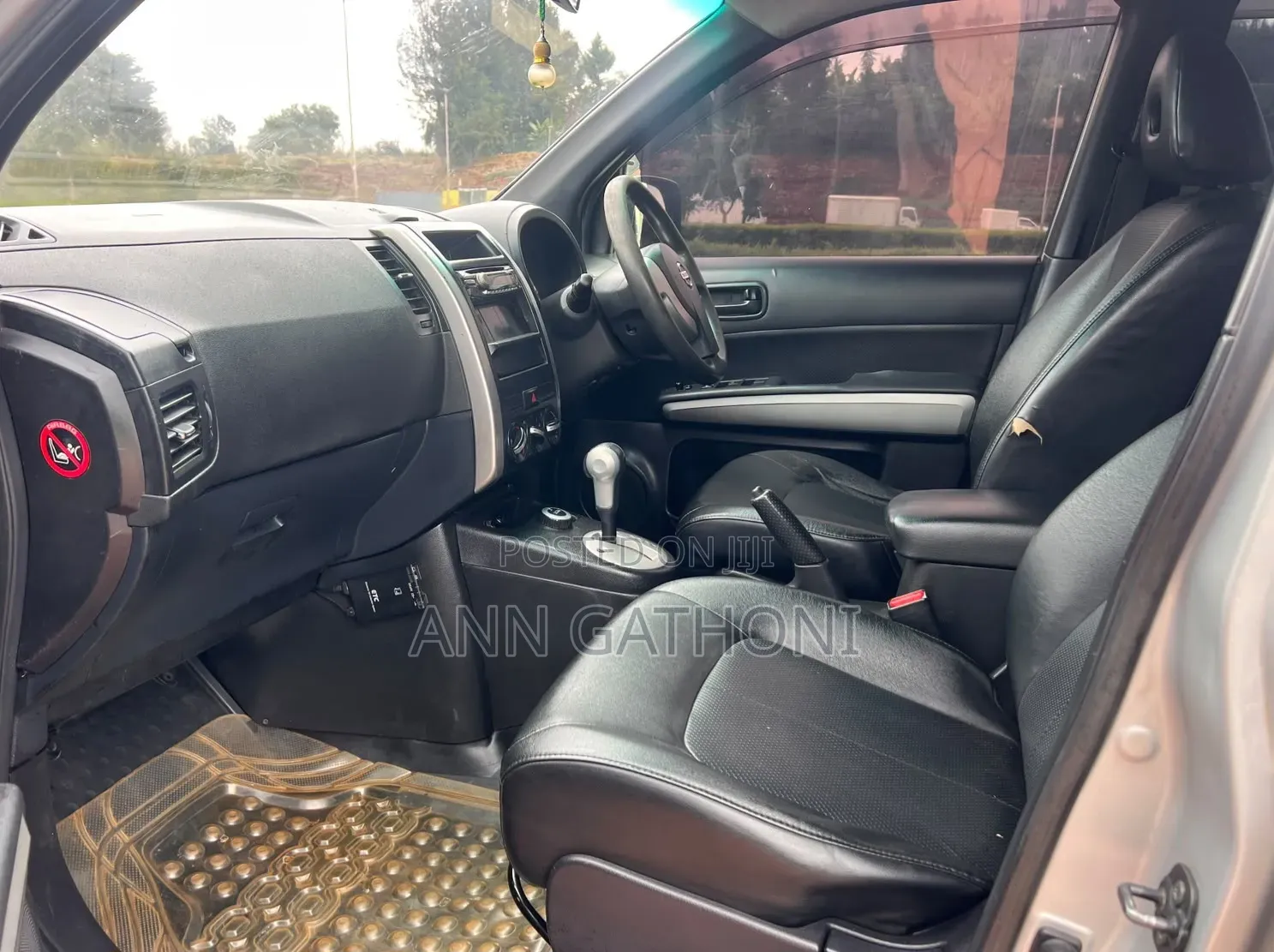 Nissan X-Trail 2014 Gray