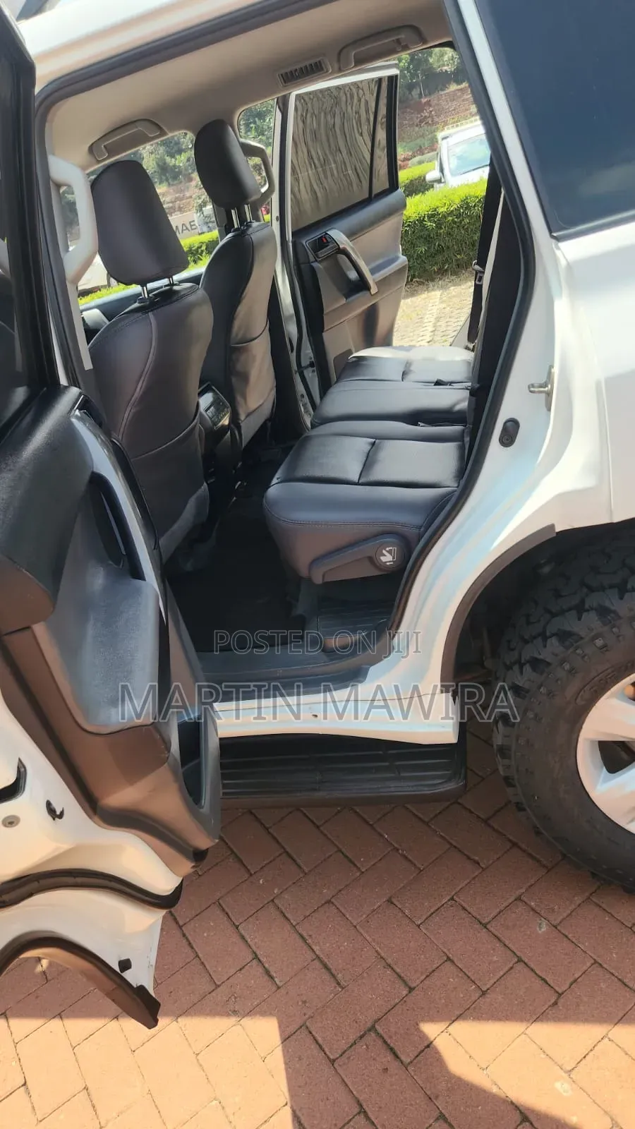 Toyota Land Cruiser Prado 2013 White
