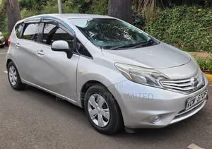 Nissan Note 2013 Silver