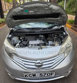 Nissan Note 2013 Silver