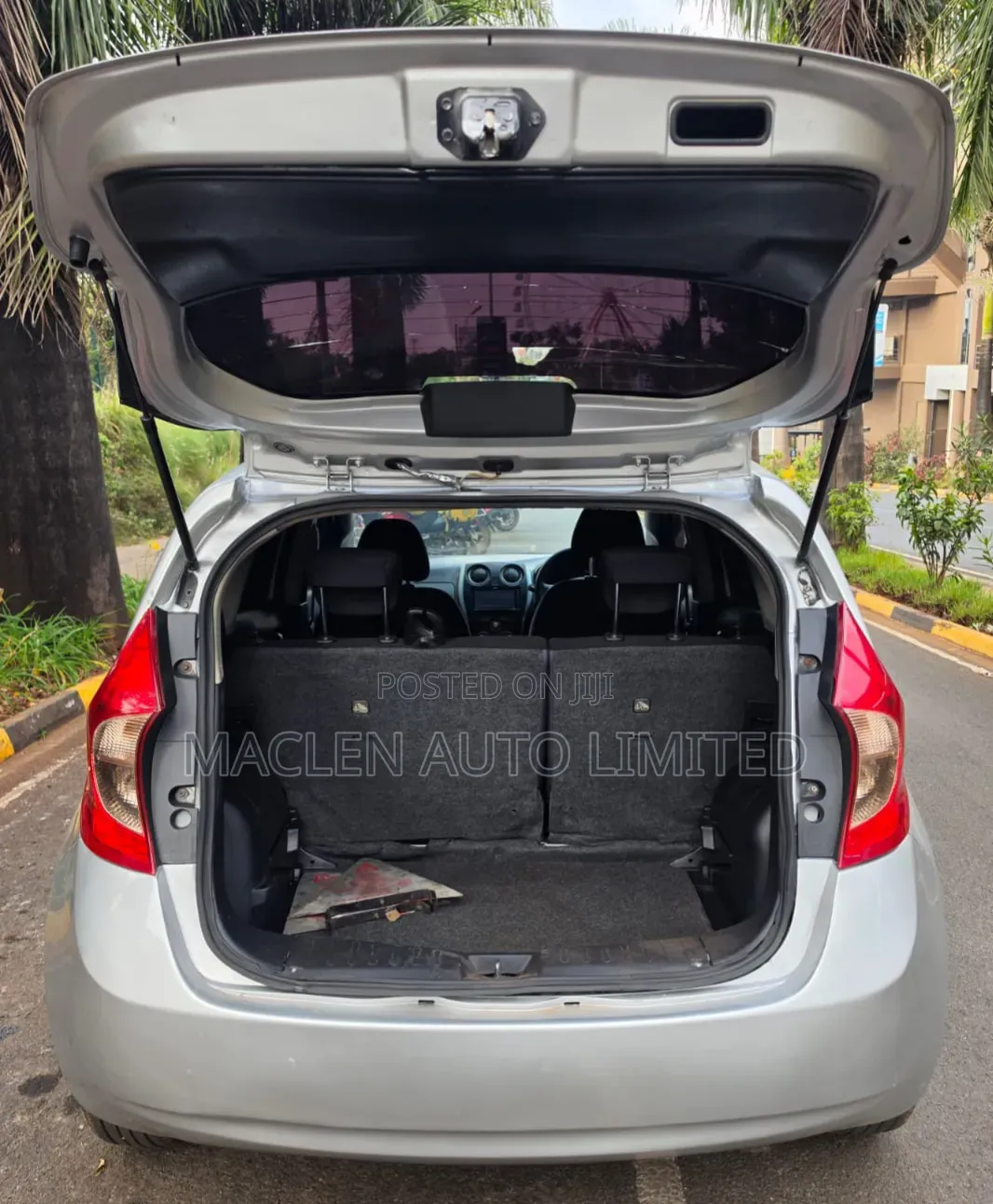 Nissan Note 2013 Silver