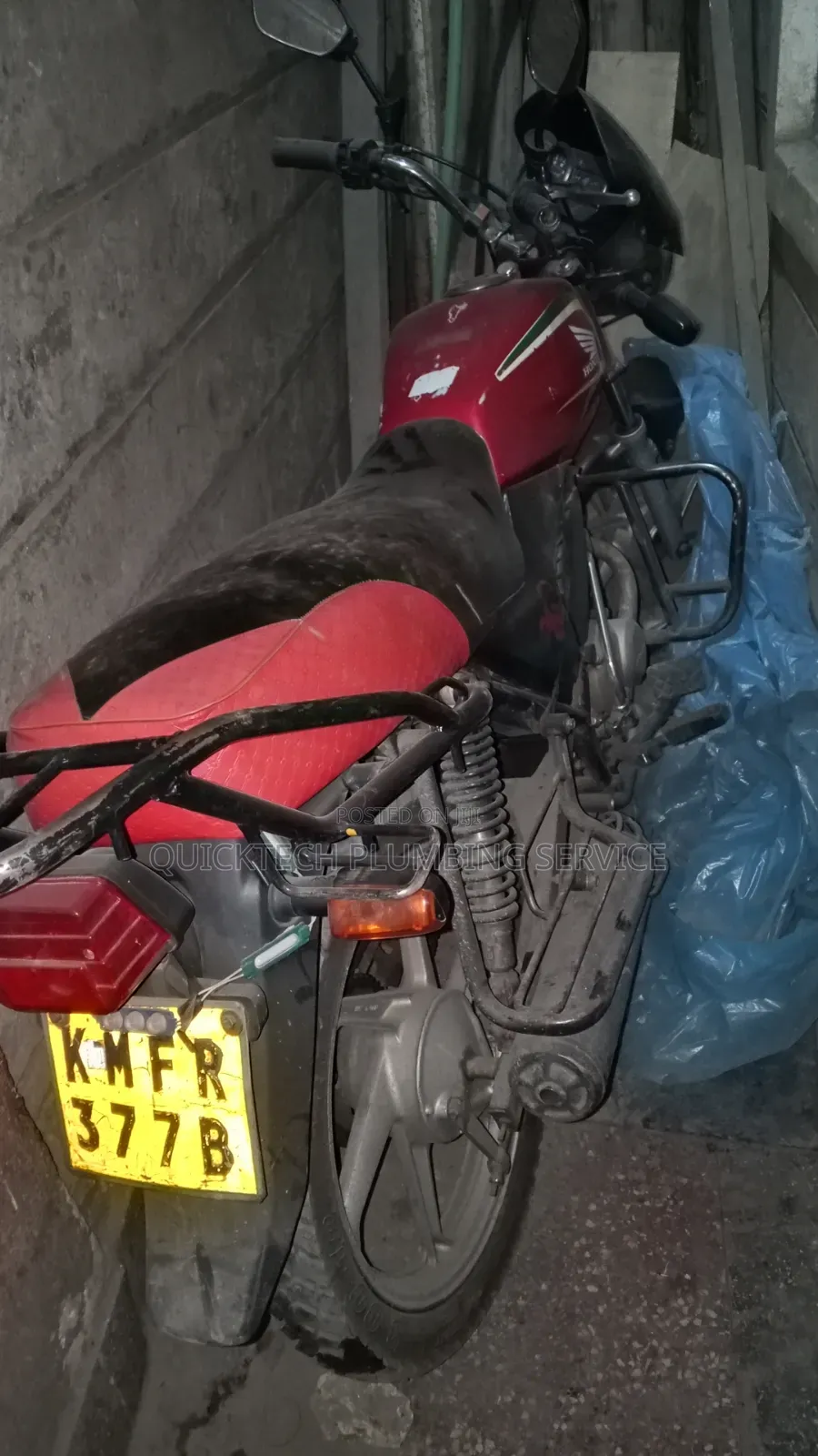 Honda CB 2021 Red
