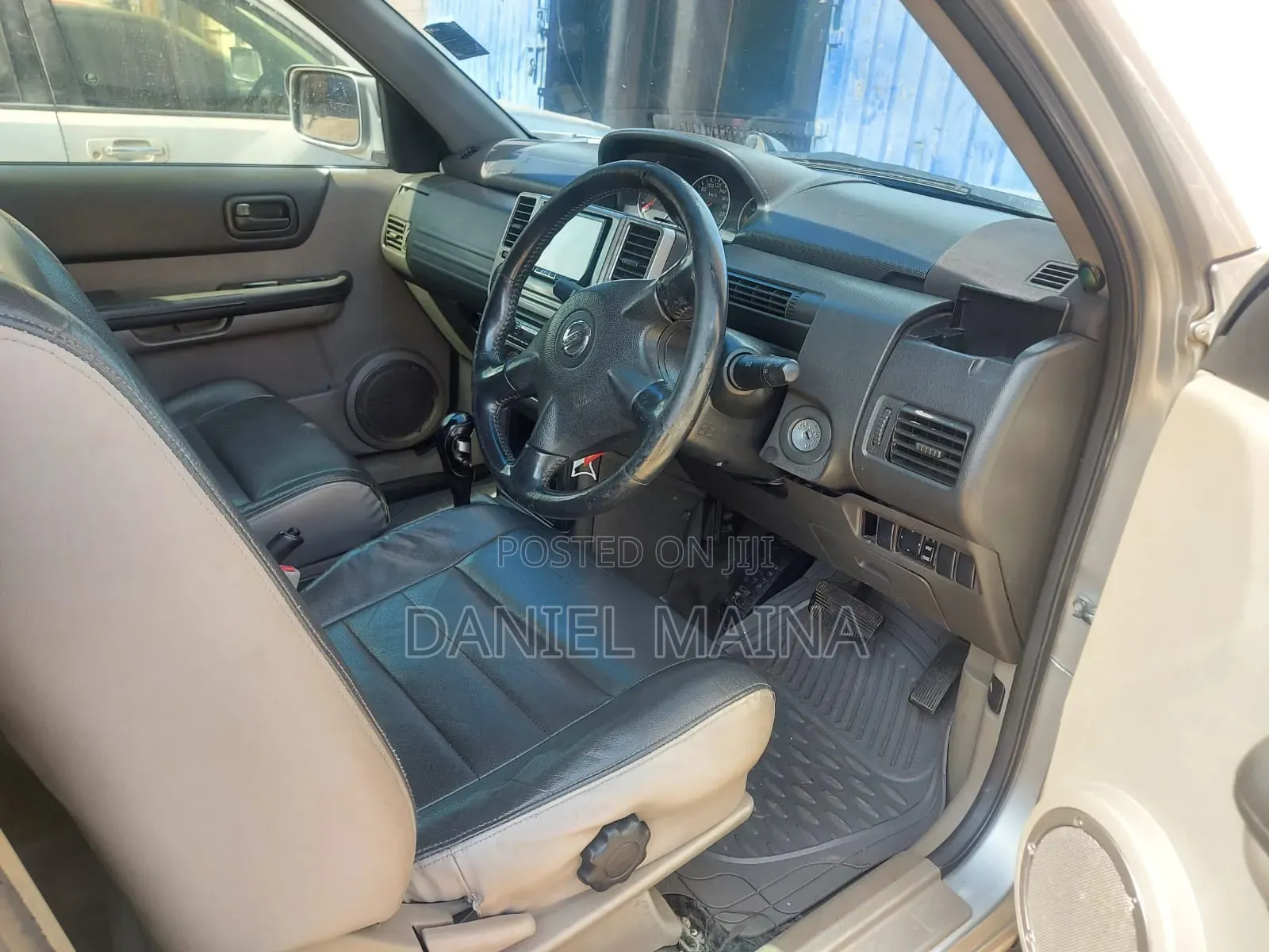 Nissan X-Trail 2004 Gray