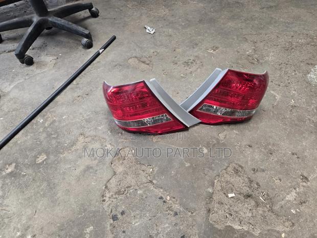 Axio 2010 Tail Light