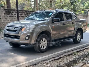 Isuzu D-MAX 2023 Gray