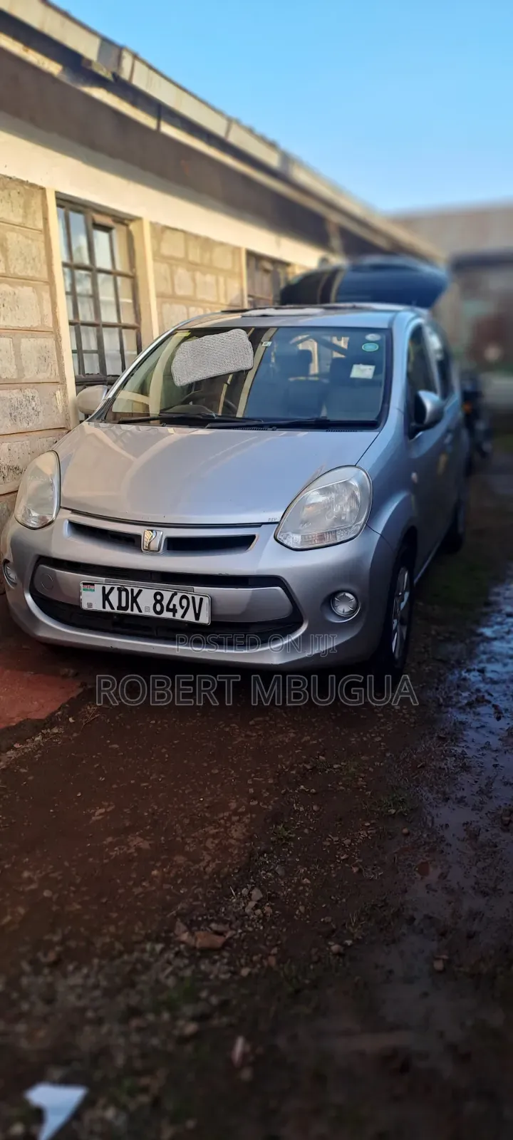 Toyota Passo 2015 Silver