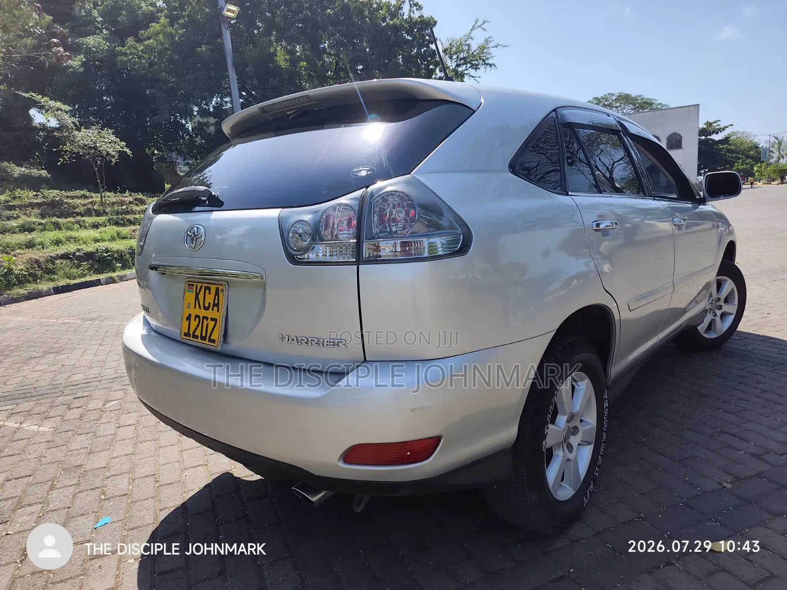 Toyota Harrier 2008 Silver