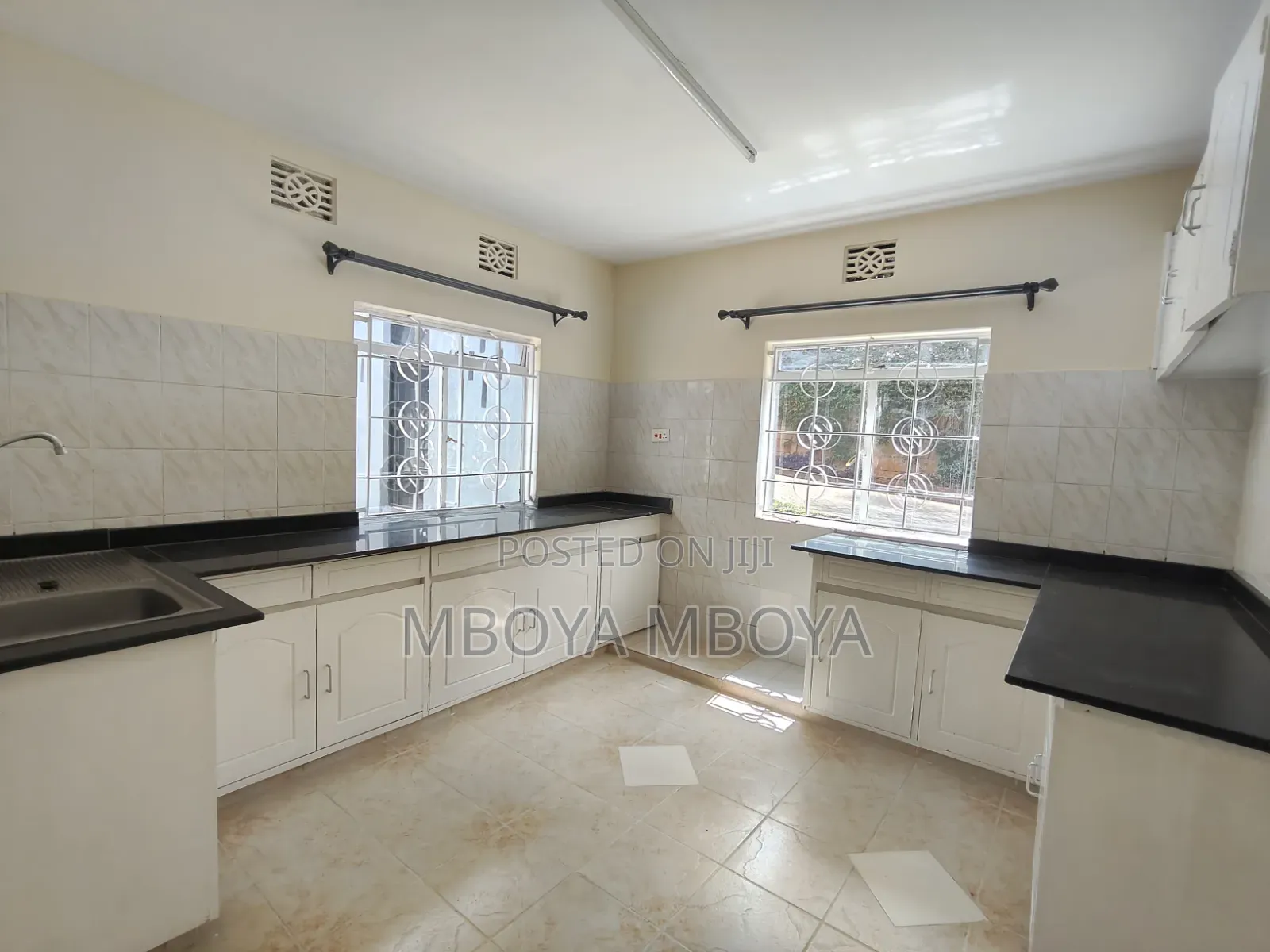 3bdrm Maisonette in Kileleshwa for rent