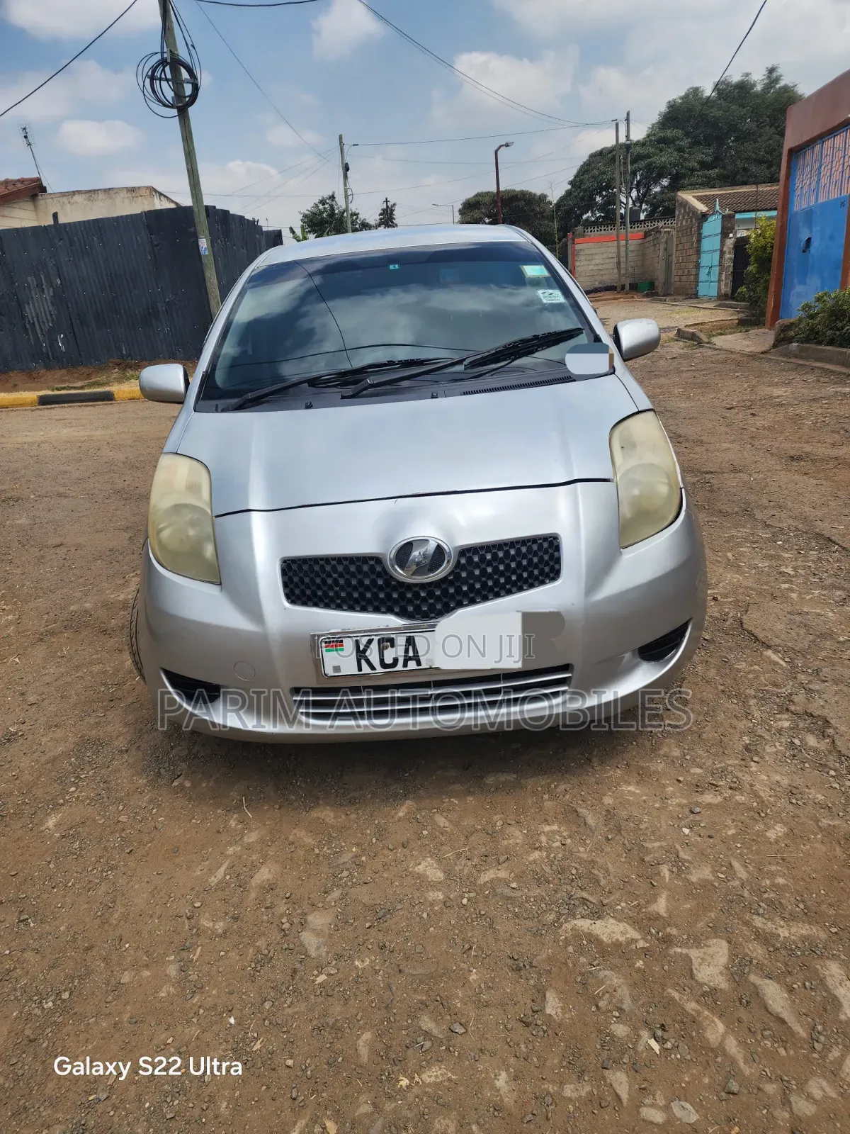 Toyota Vitz 2007 Silver