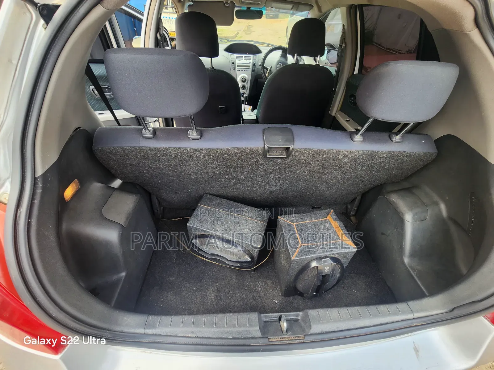 Toyota Vitz 2007 Silver