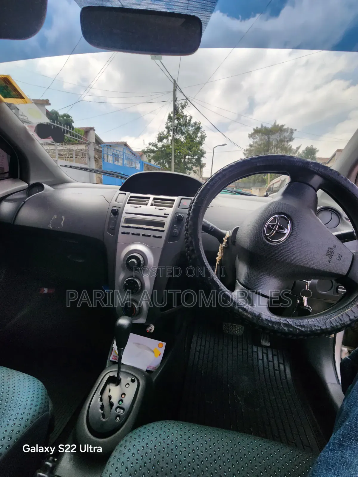 Toyota Vitz 2007 Silver