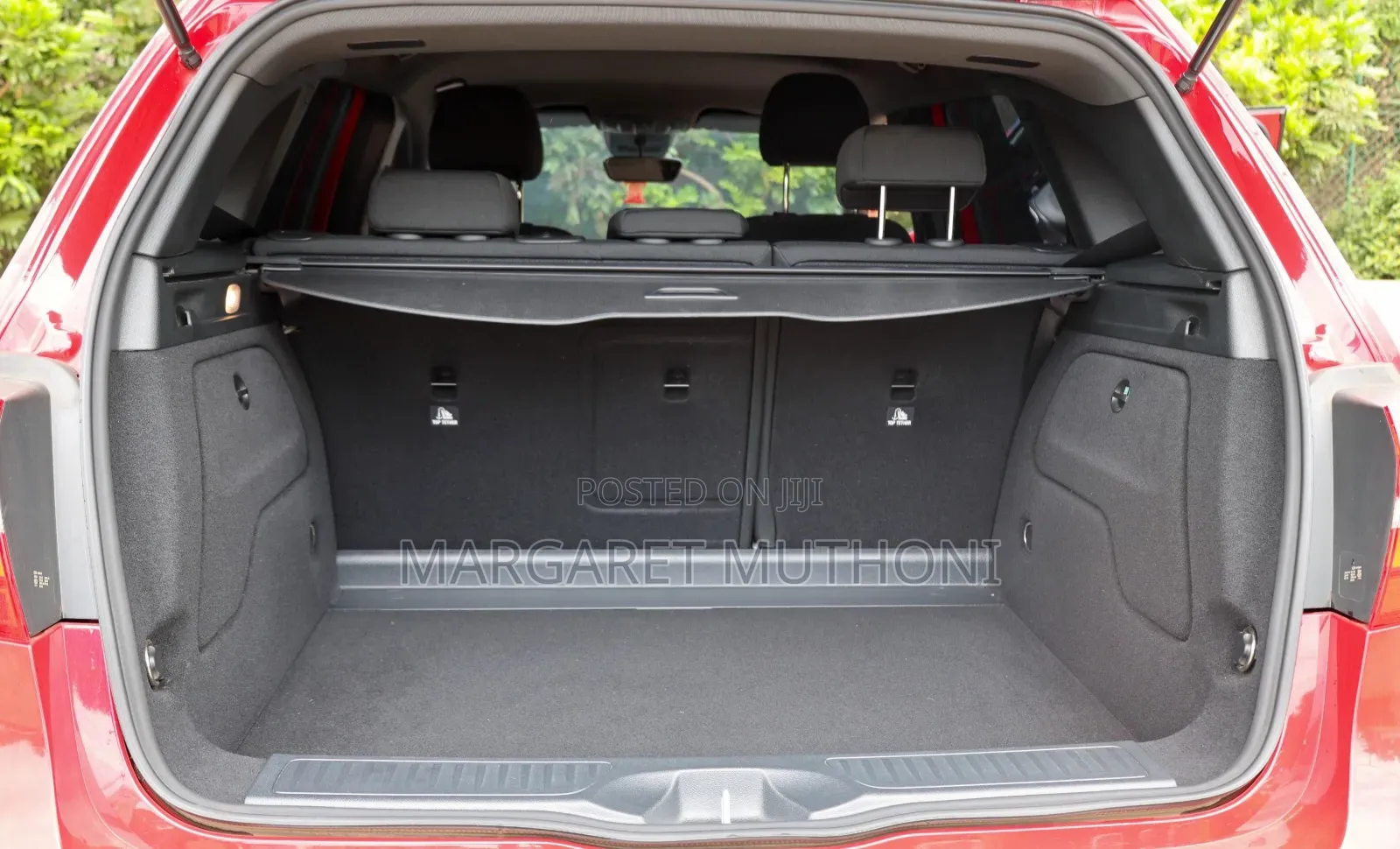 Mercedes-Benz B-Class 2017 Red