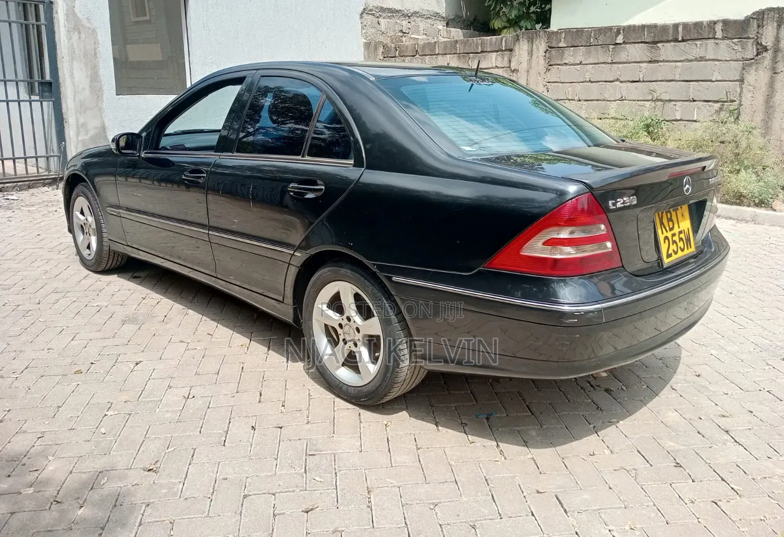 Mercedes-Benz C200 2005 Black