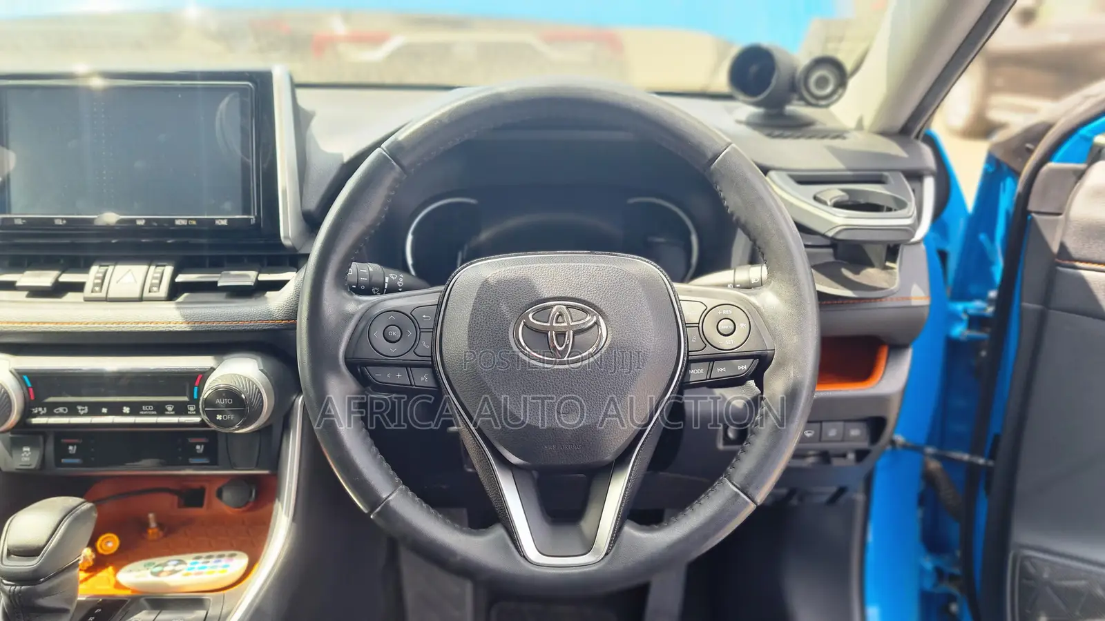 Toyota RAV4 2020 Blue