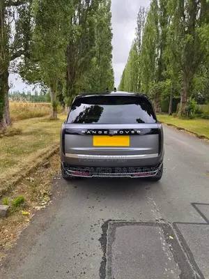 Land Rover Range Rover 2025 Gray