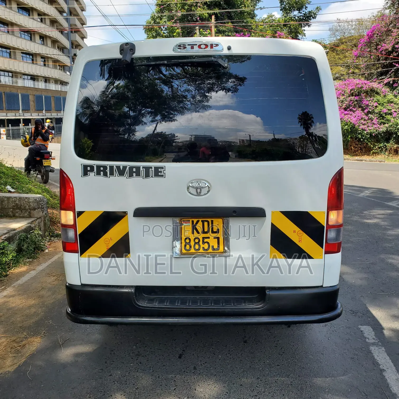 Toyota HiAce 2015 White