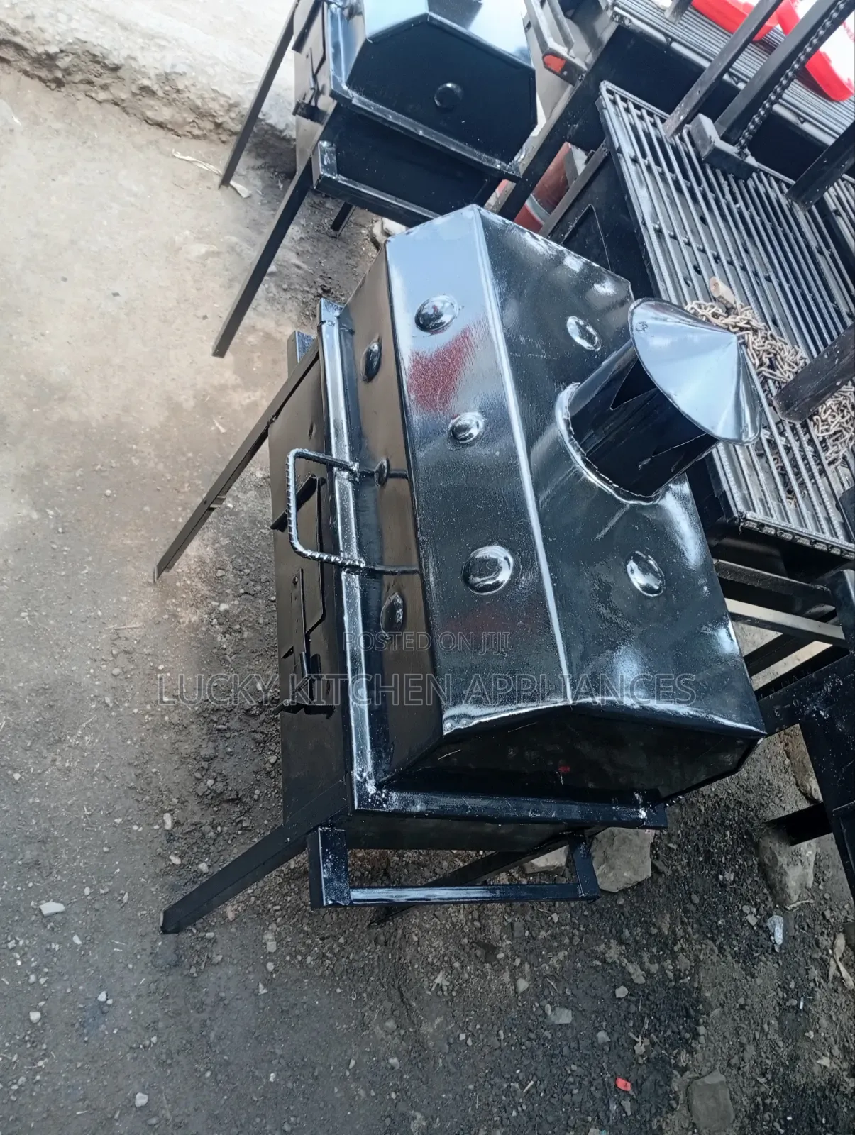 Heavy Duty Mild Steel Barbeque Meat Grill.