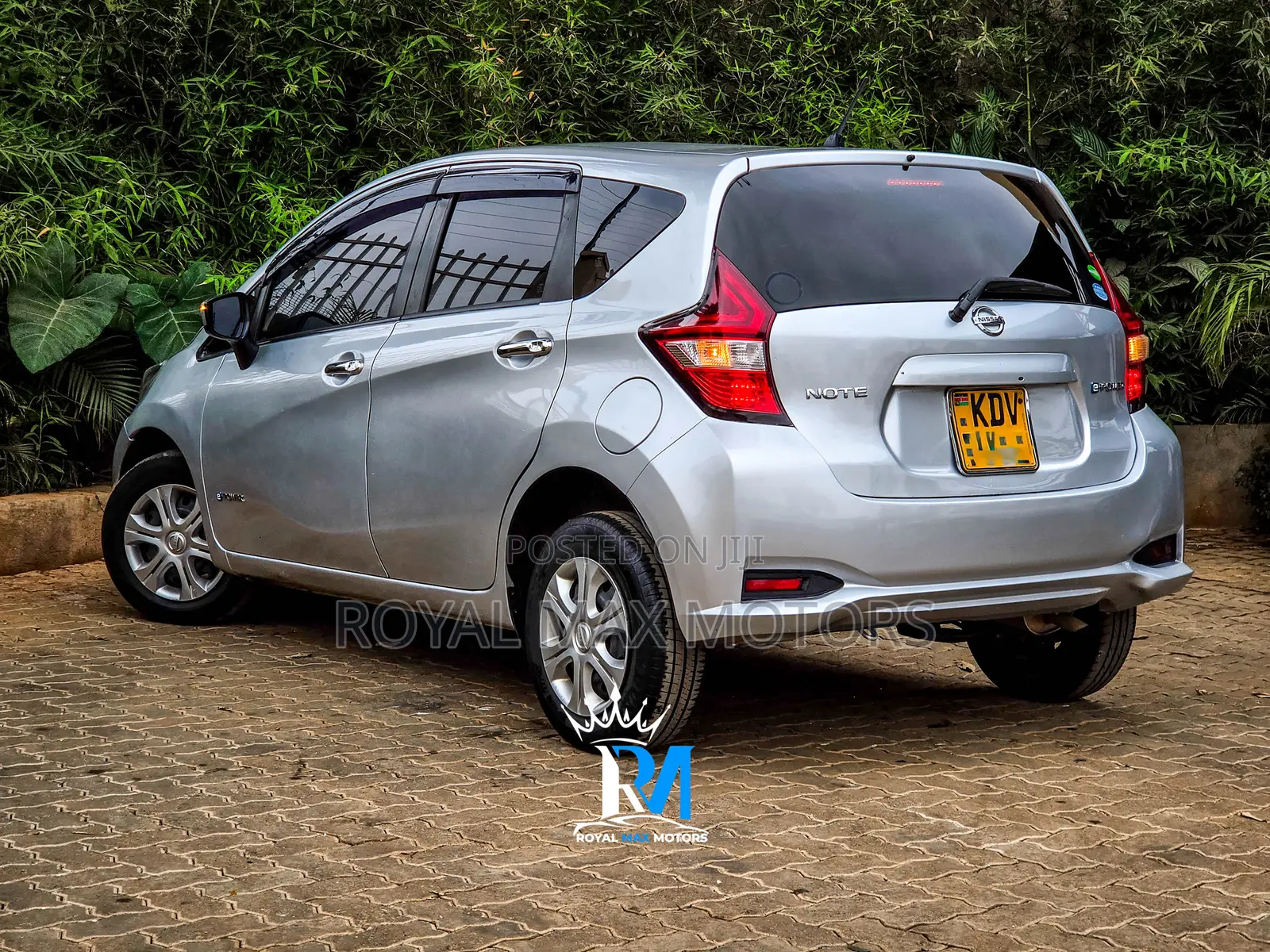 Nissan Note 2018 Silver