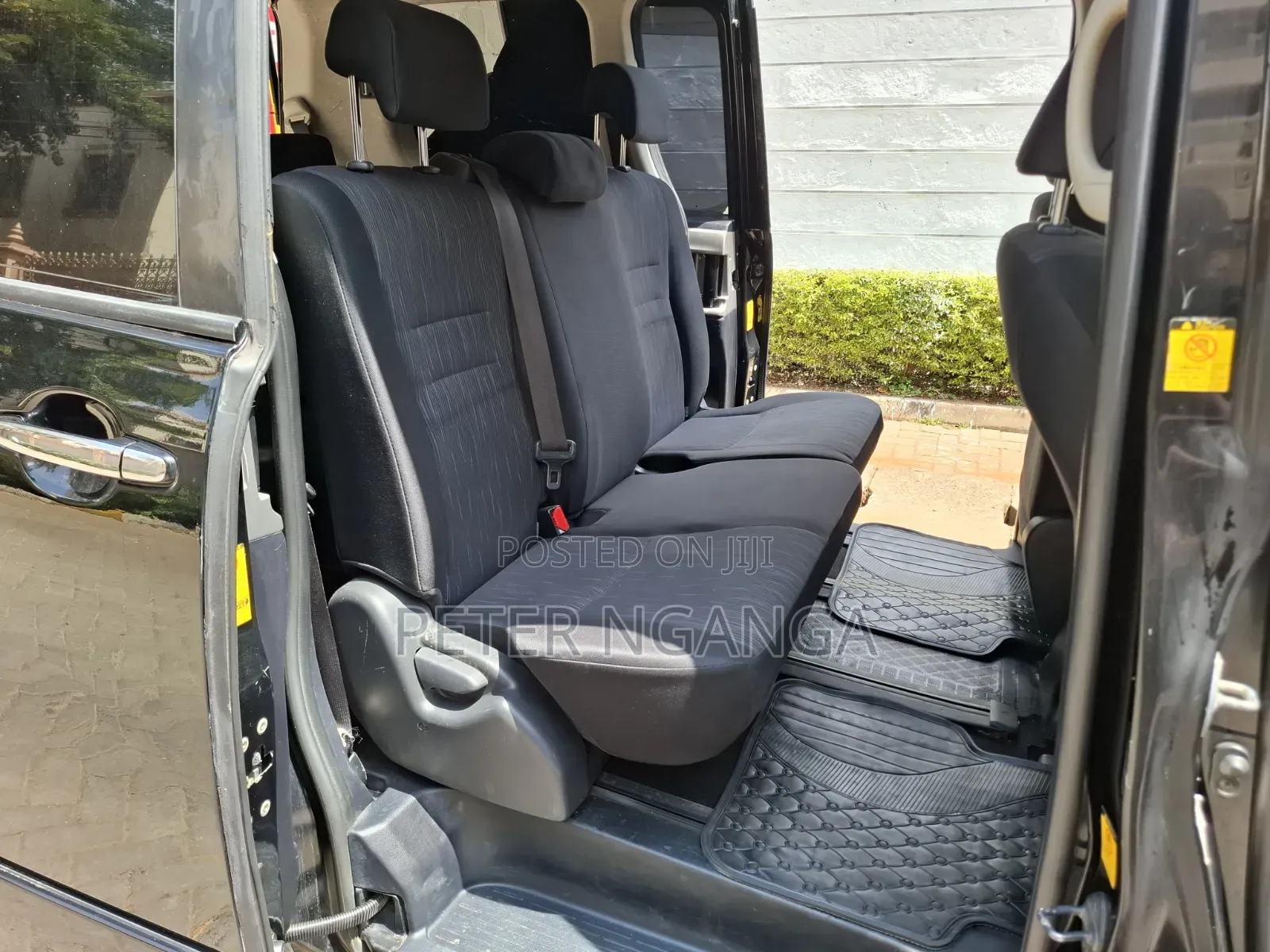 Toyota Voxy 2011 Black