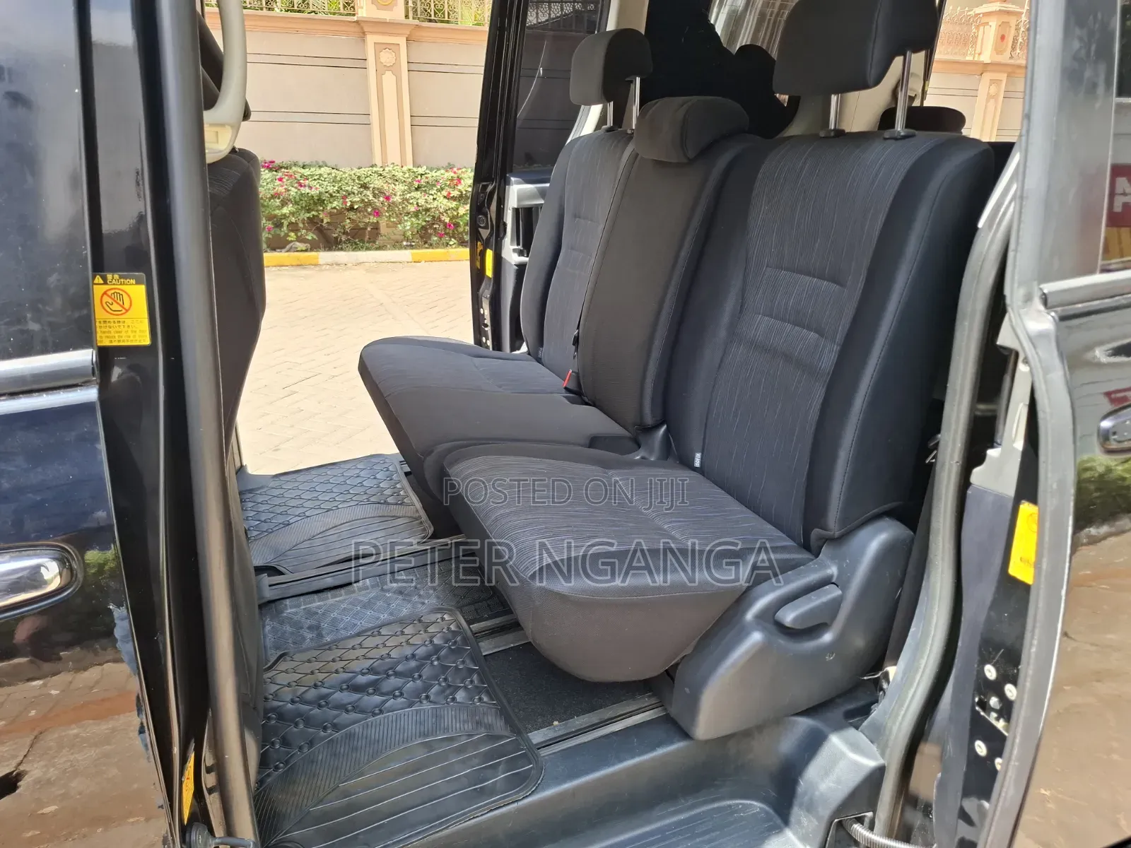 Toyota Voxy 2011 Black