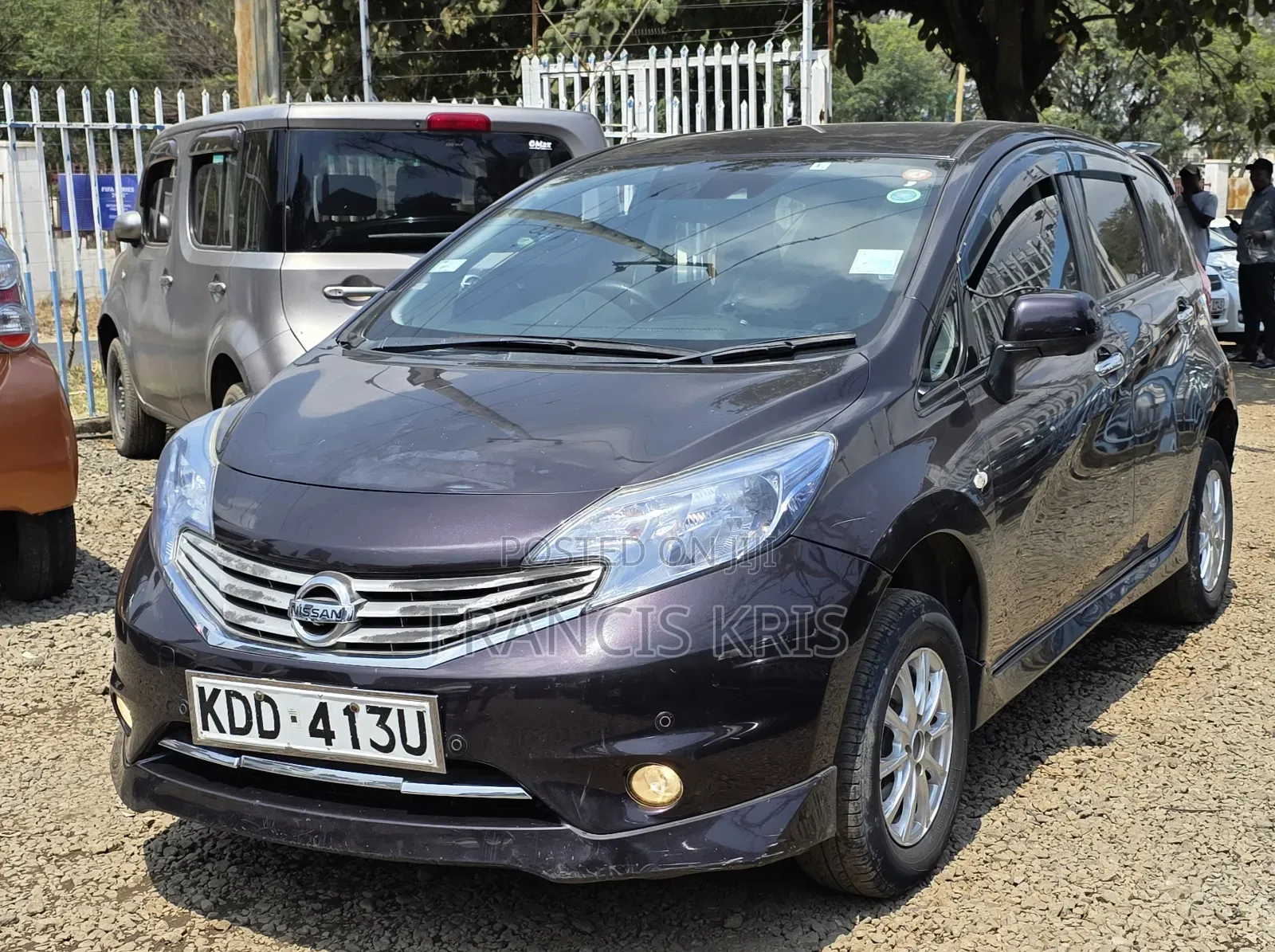 Nissan Note 2014 Burgundy