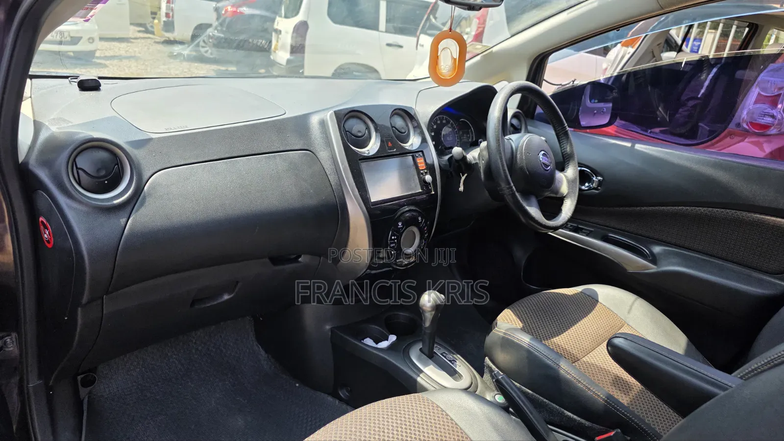 Nissan Note 2014 Burgundy