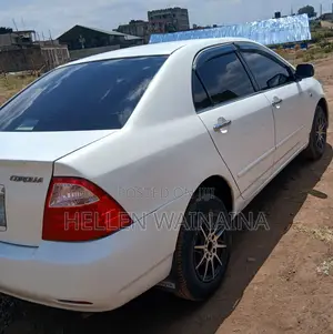 Toyota Corolla 2005 White