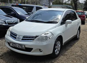 Nissan Tiida 2011 White
