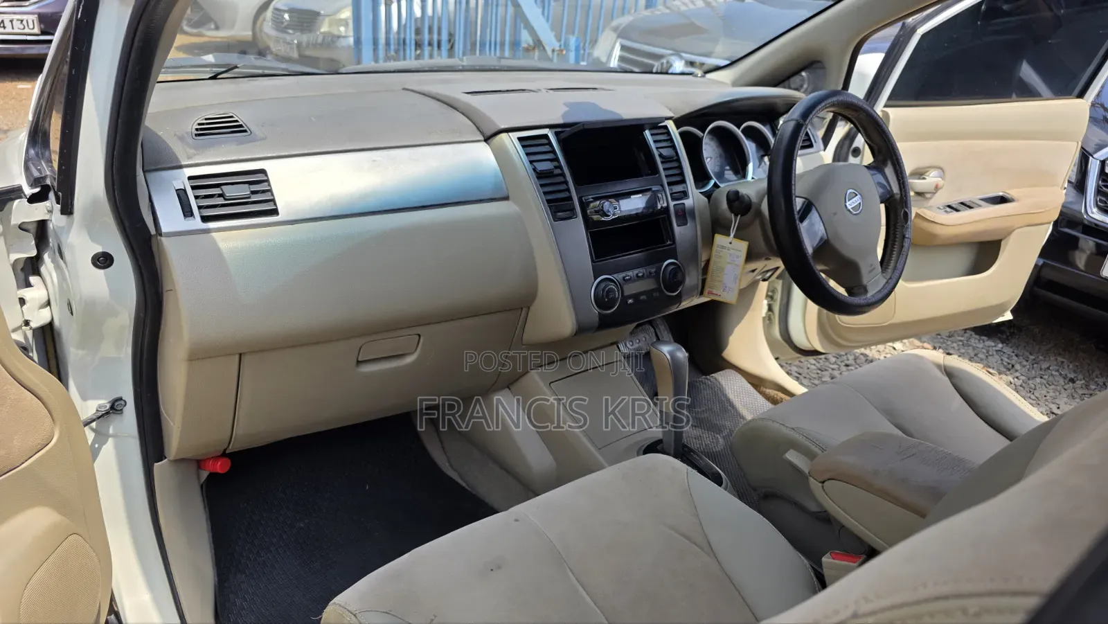 Nissan Tiida 2011 White