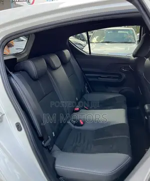 Toyota Aqua 2019 White