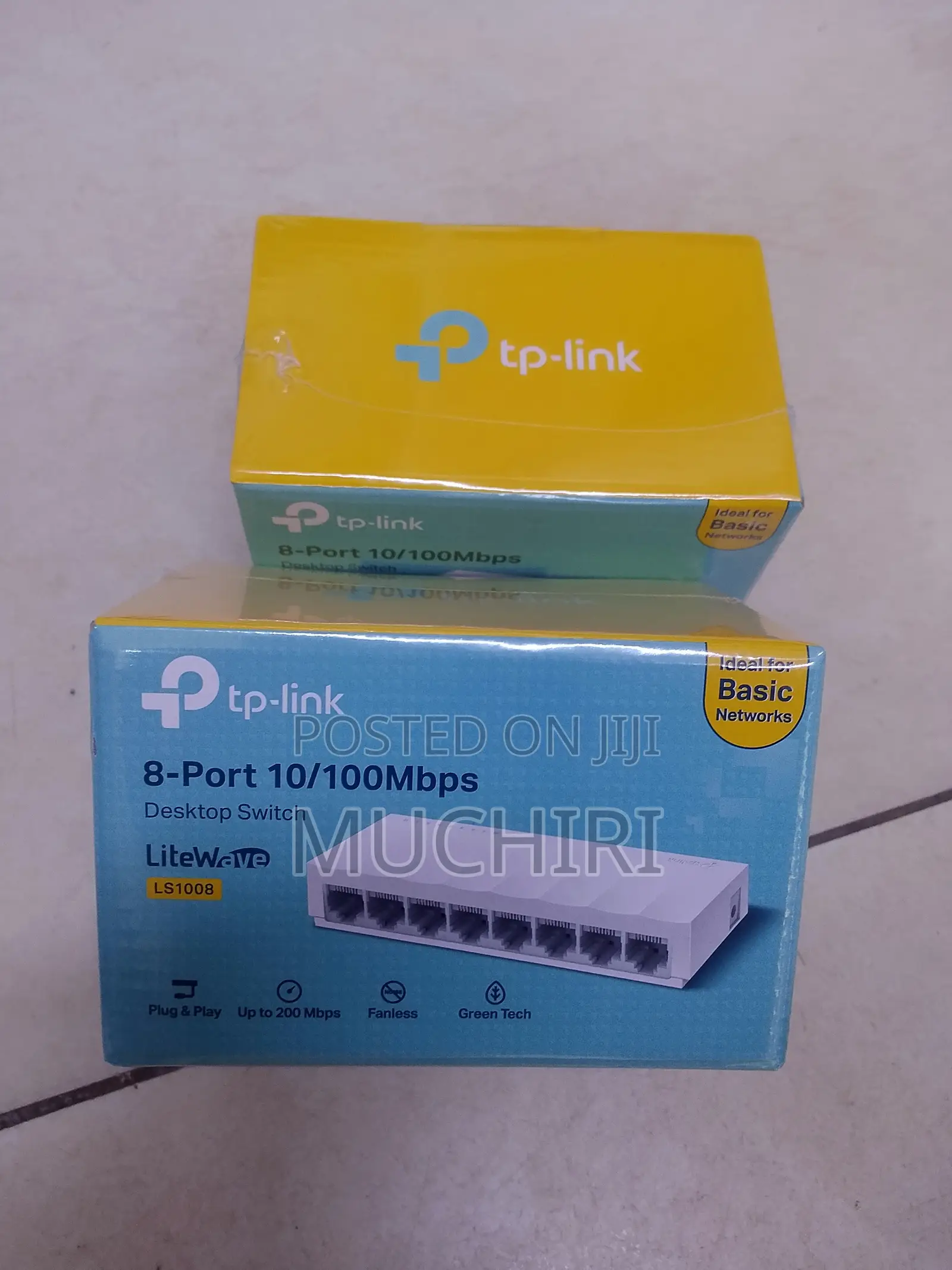 TP-Link LS1008 8-Port LAN Switch Plug and Play 10/100Mbps