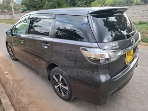Toyota Wish 2014 Gray