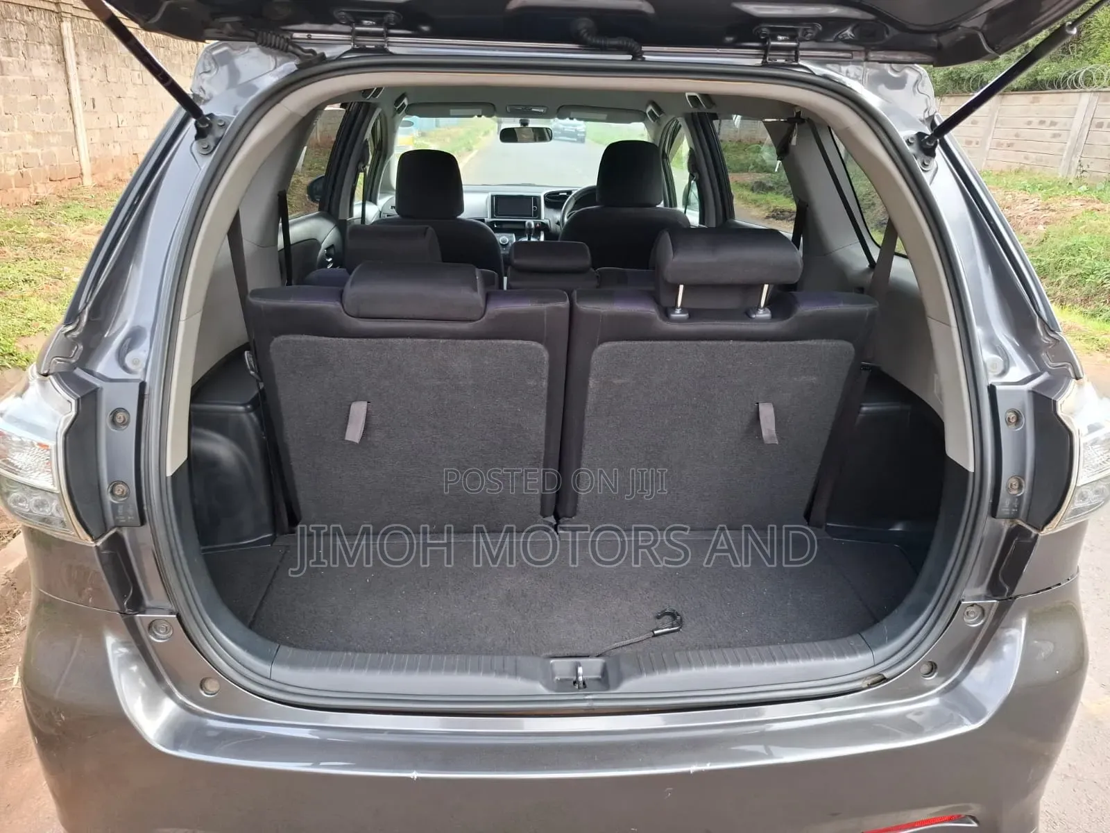 Toyota Wish 2014 Gray