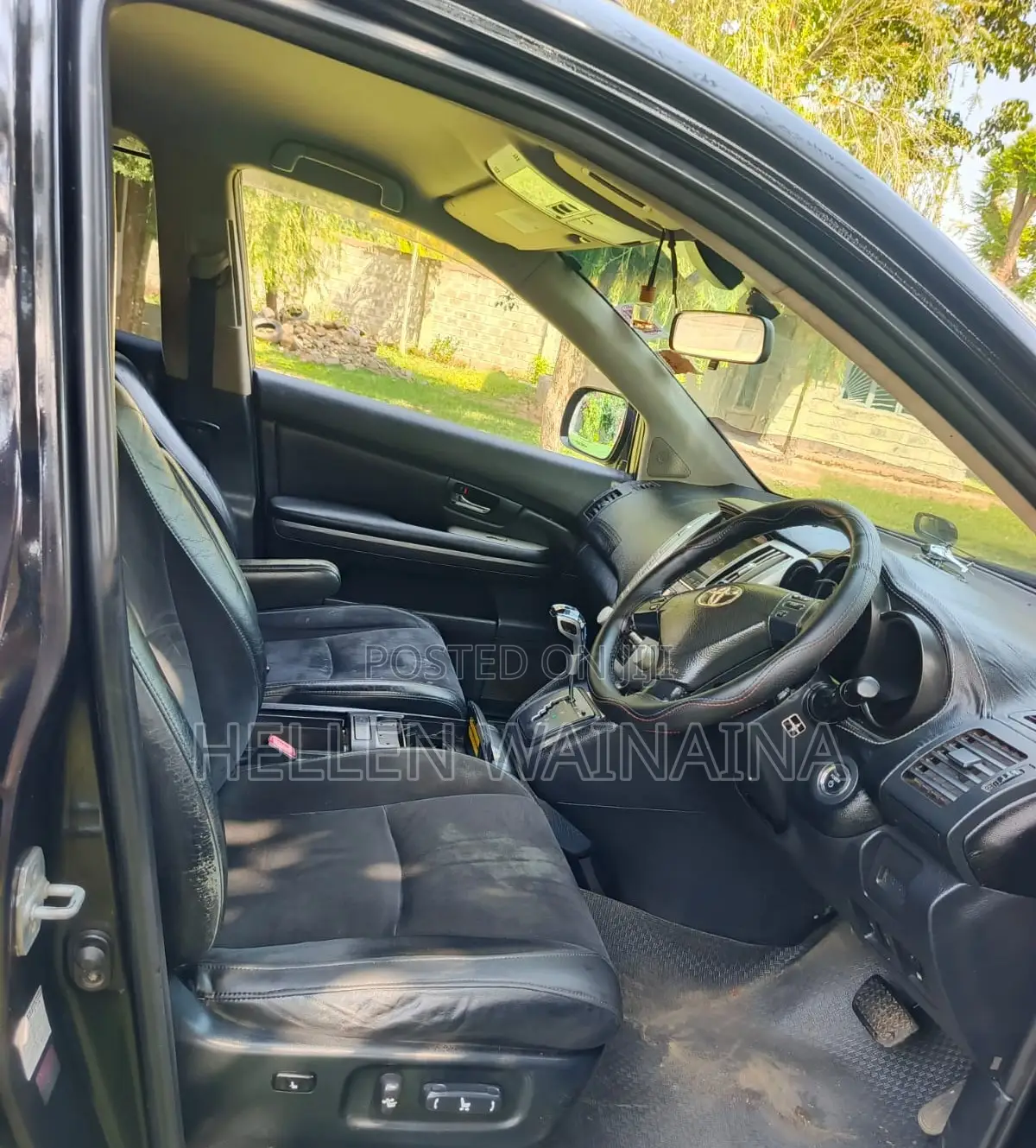 Toyota Harrier 2011 Black
