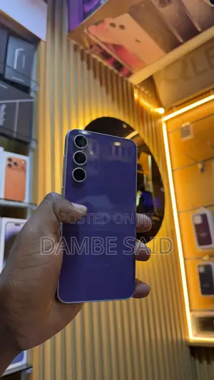 Samsung Galaxy S23 FE 256 GB Purple