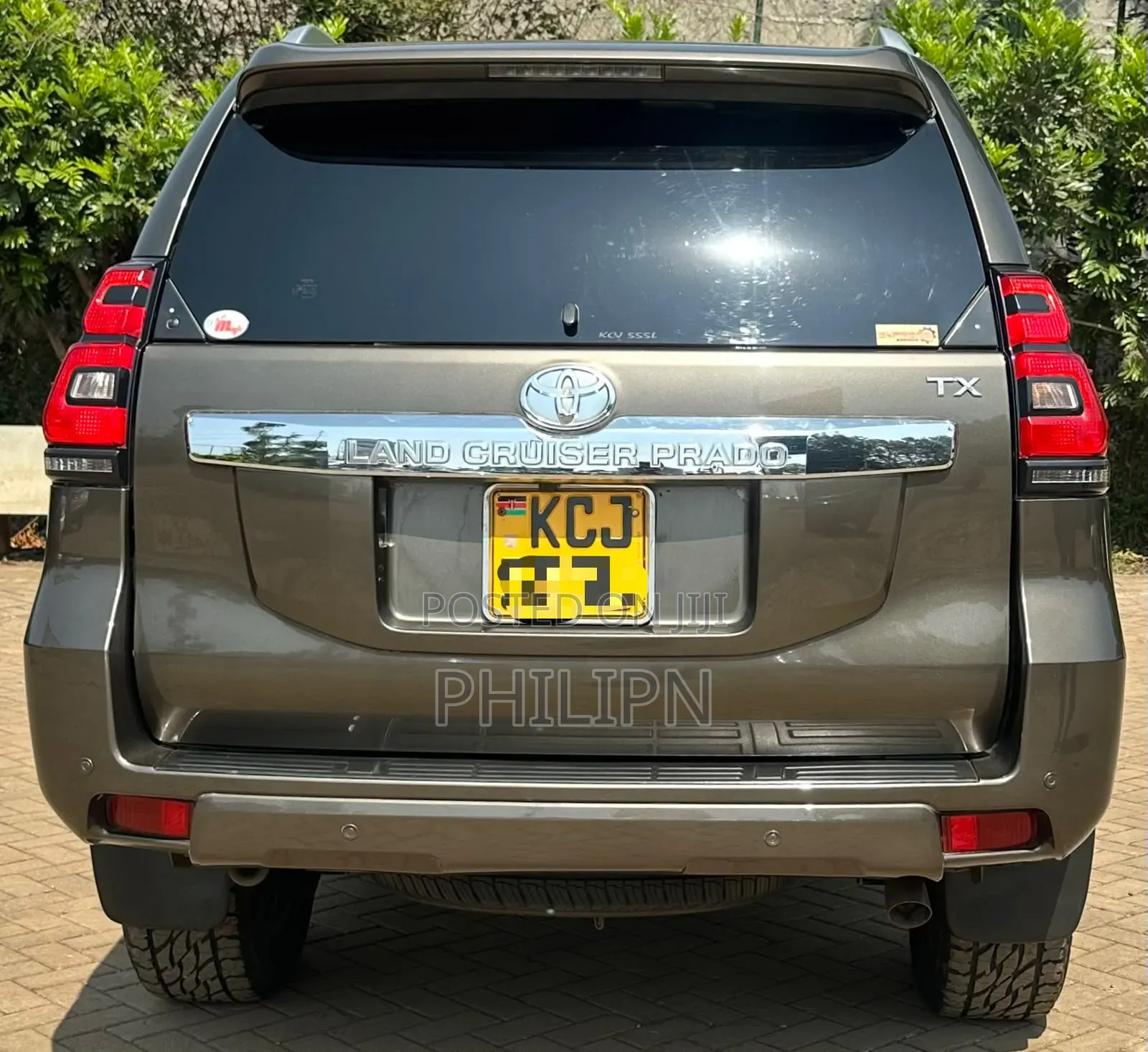 Toyota Land Cruiser Prado 2016 Brown