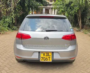 Volkswagen Golf 2016 Gray