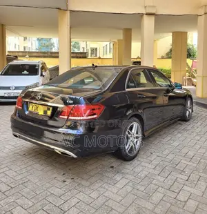 Mercedes-Benz E250 2015 Black