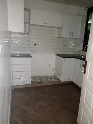 3bdrm Apartment in South C for rent