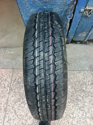 Dunlop Tires Sizes 185/80r14 Made in JAPAN.