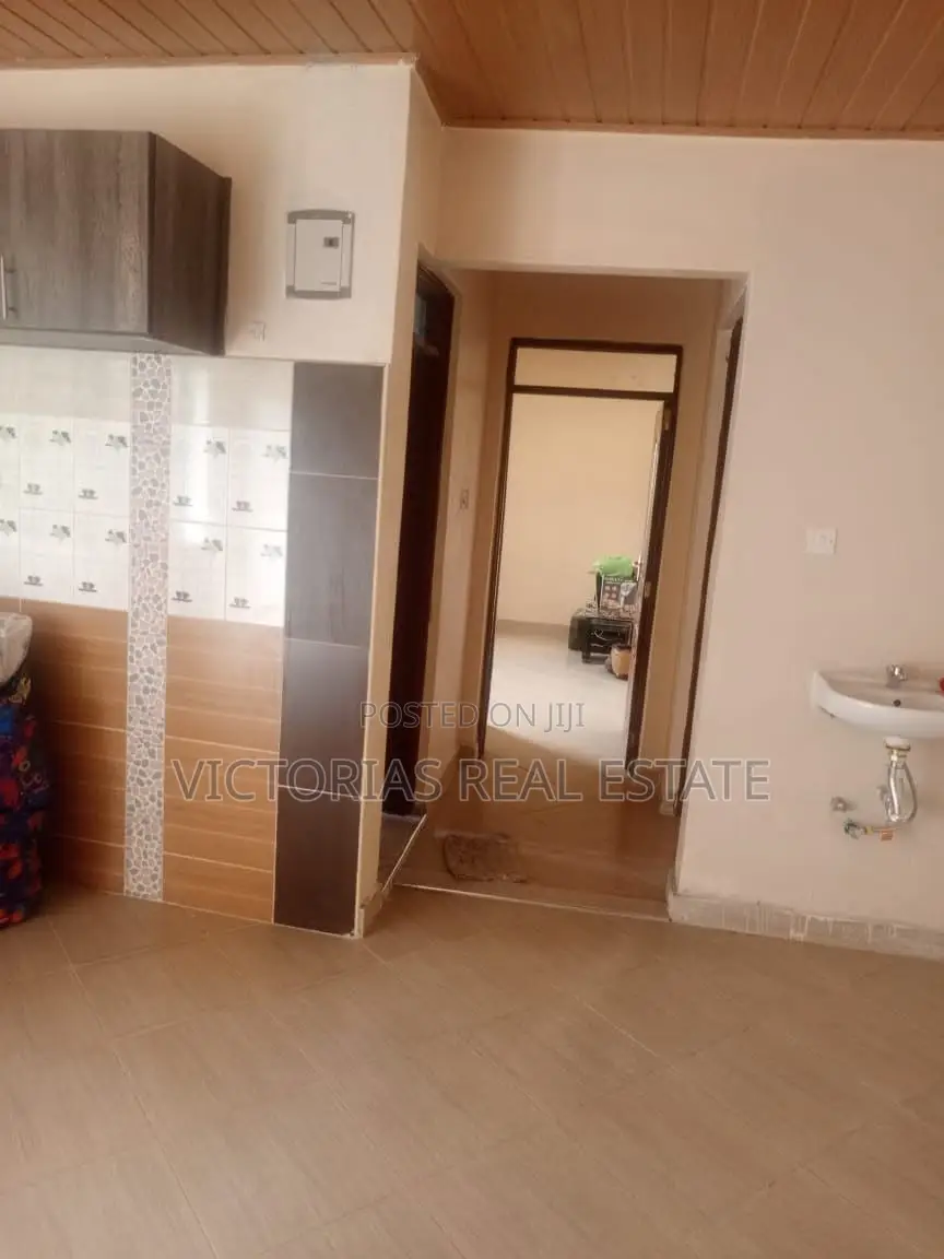 3bdrm Maisonette in Arusha Court, Complex Utawala for rent