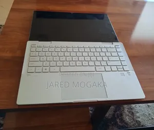 Laptop HP Pavilion x360 8GB Intel Core i5 SSD 512GB