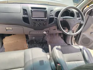 Toyota Hilux 2.5 Cab 2005 Silver