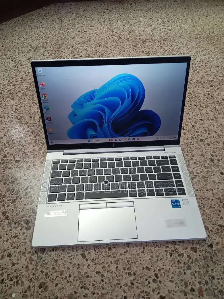 Laptop HP EliteBook 830 G7 16GB Intel Core i7 SSD 512GB
