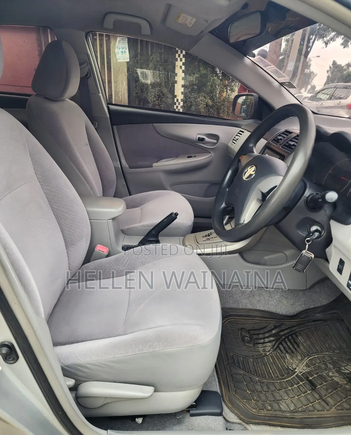 Toyota Axio 2011 Silver