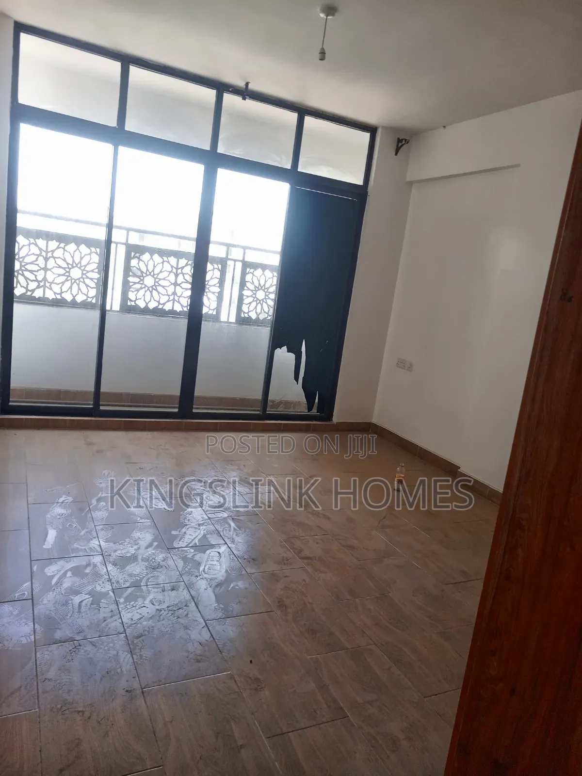 4bdrm Apartment in South V for rent