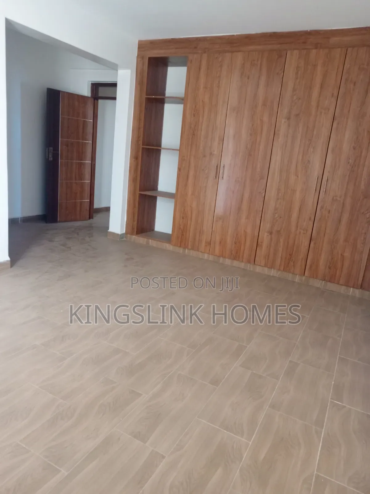 4bdrm Apartment in South V for rent