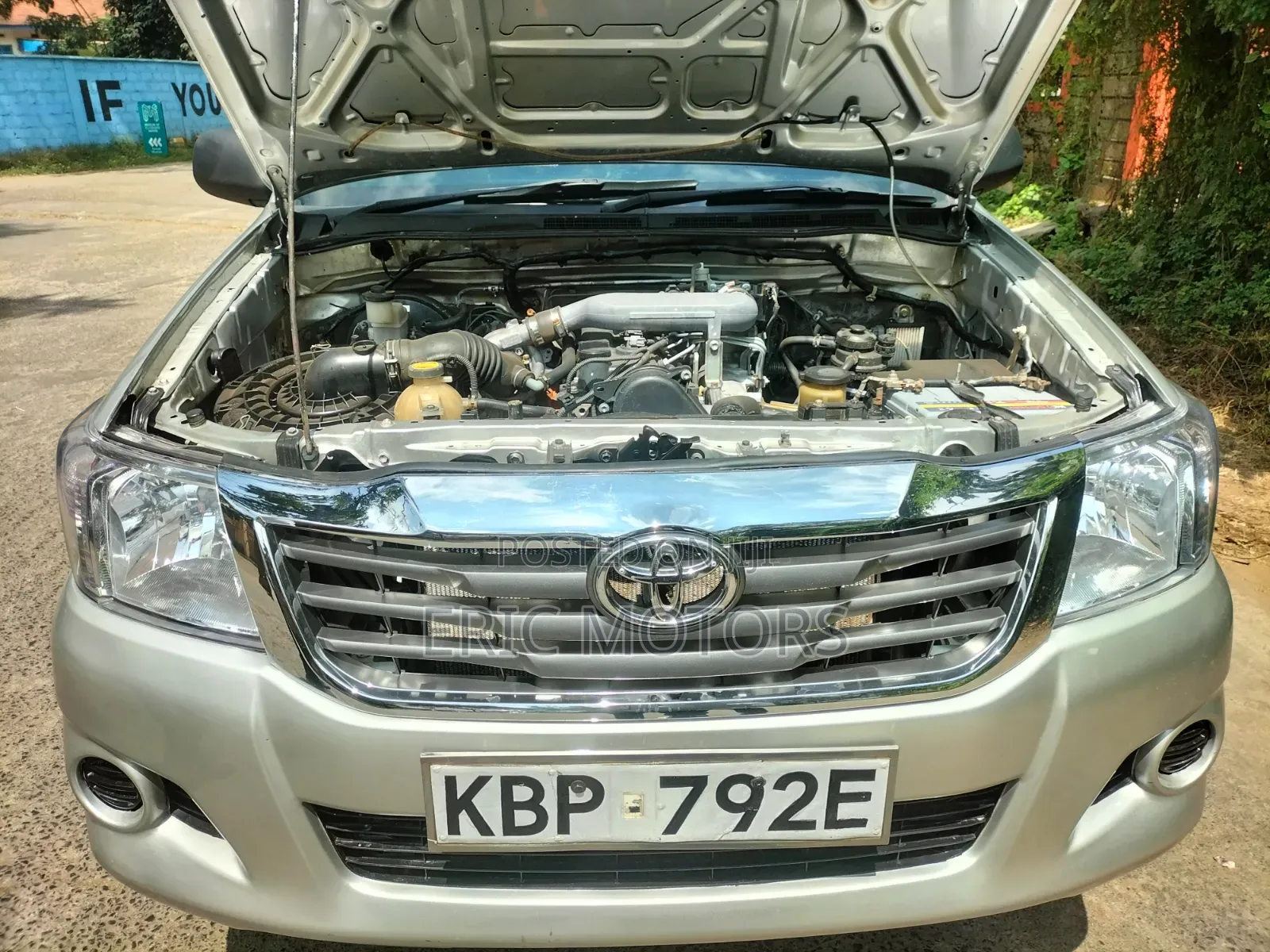Toyota Hilux 2011 Silver